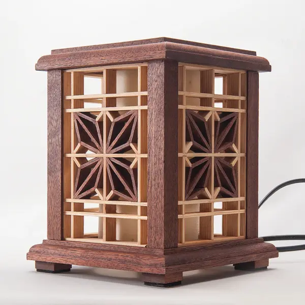 Handmade Kumiko Wooden Table Lamp - Traditional Japanese Art